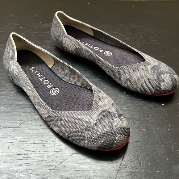 Rothy's The Flats Gray Camo Red Sole Retired Round Toe 9.5 / 41